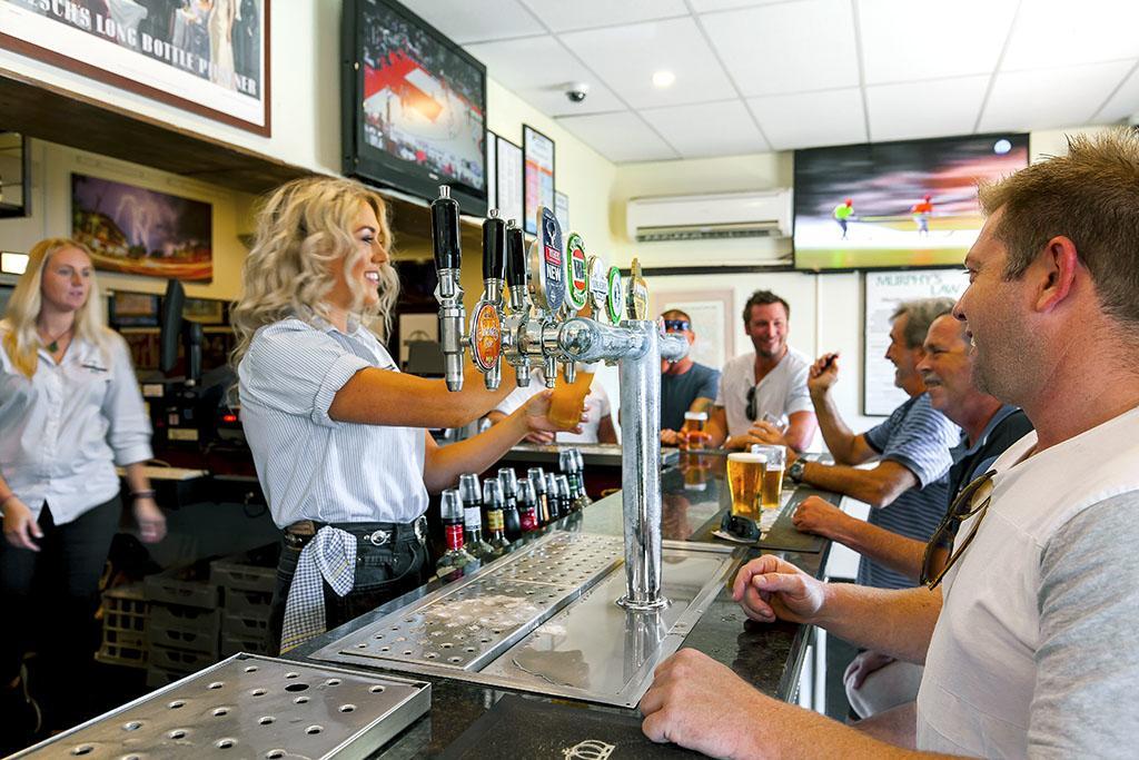 Commonwealth Hotel Newcastle Eksteriør bilde